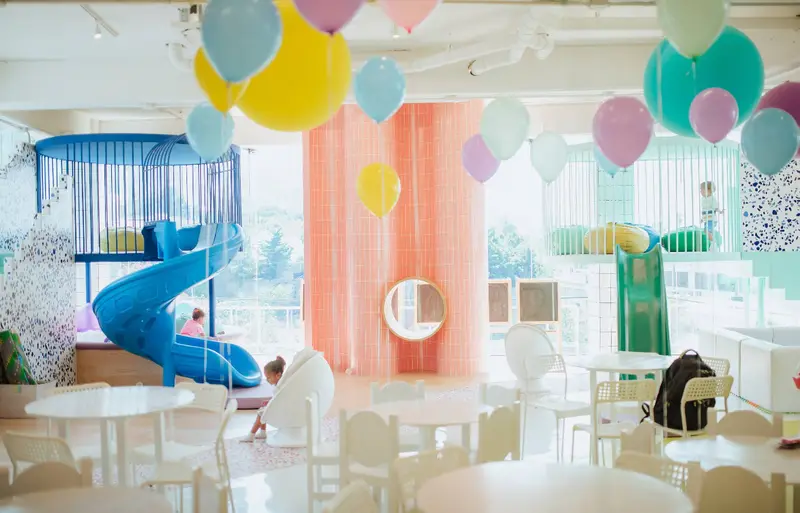 Globos y toboganes
